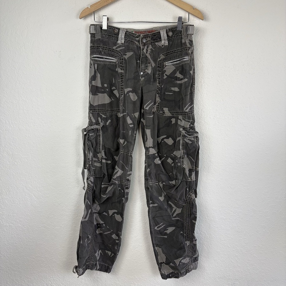 Y2k Women's Size 8 Cargo Pants Straight Leg Camo Grunge Baggy Utility Low Rise